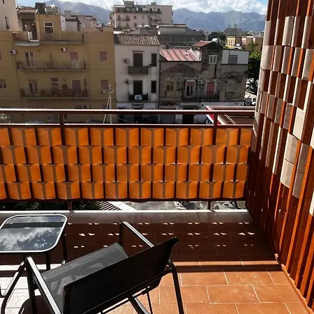 Bed & Breakfast Duecento 3*